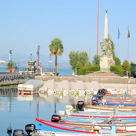 In Near Garda Semesterbostad *