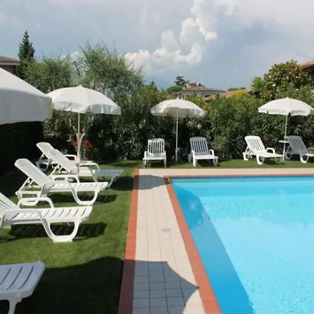 In Near Garda *